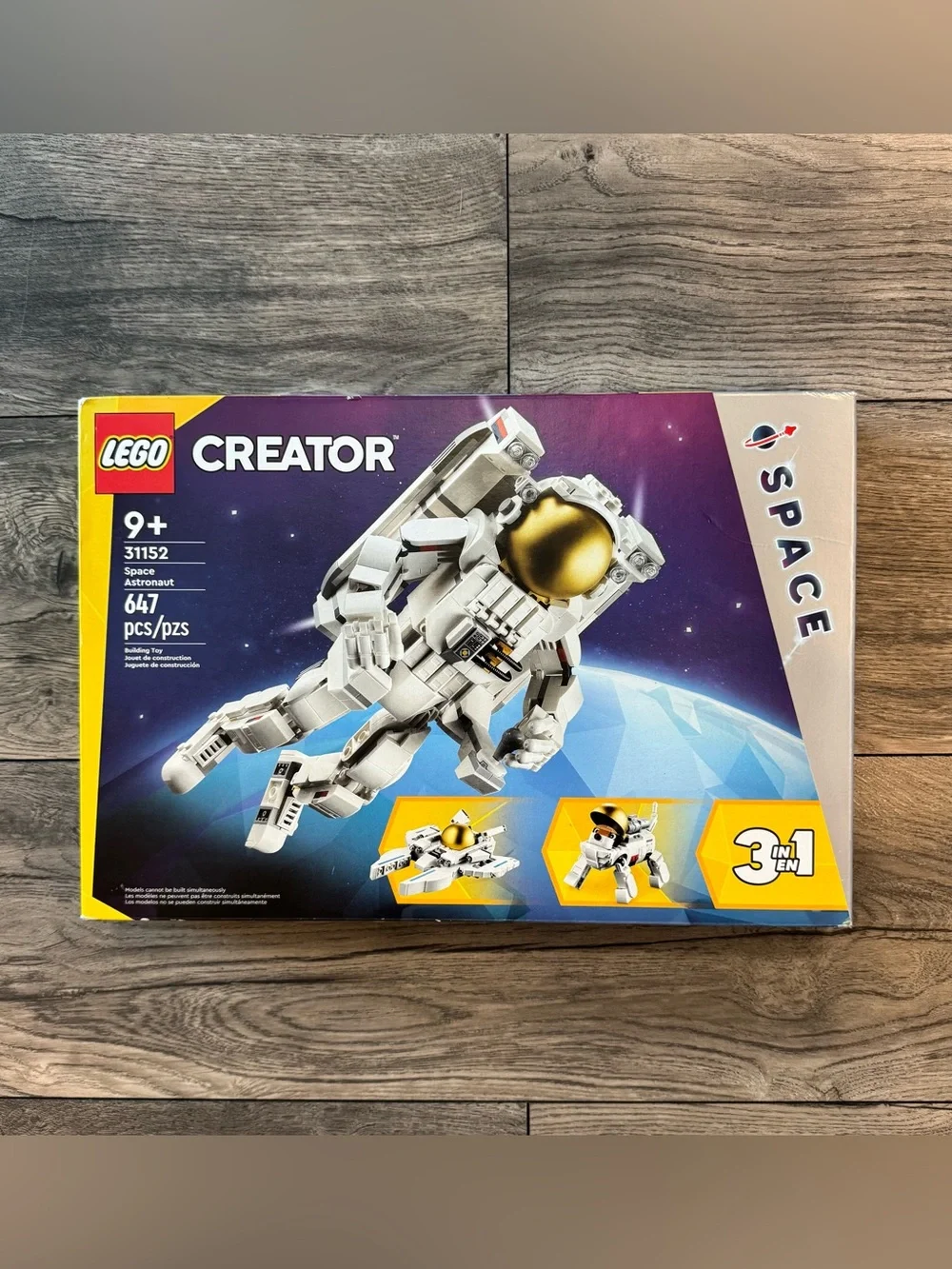 LEGO Creator 3-in-1 Space Astronaut 31152 NEW Sealed 647 Pieces